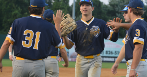 Sea Unicorns Split Doubleheader In Westfield